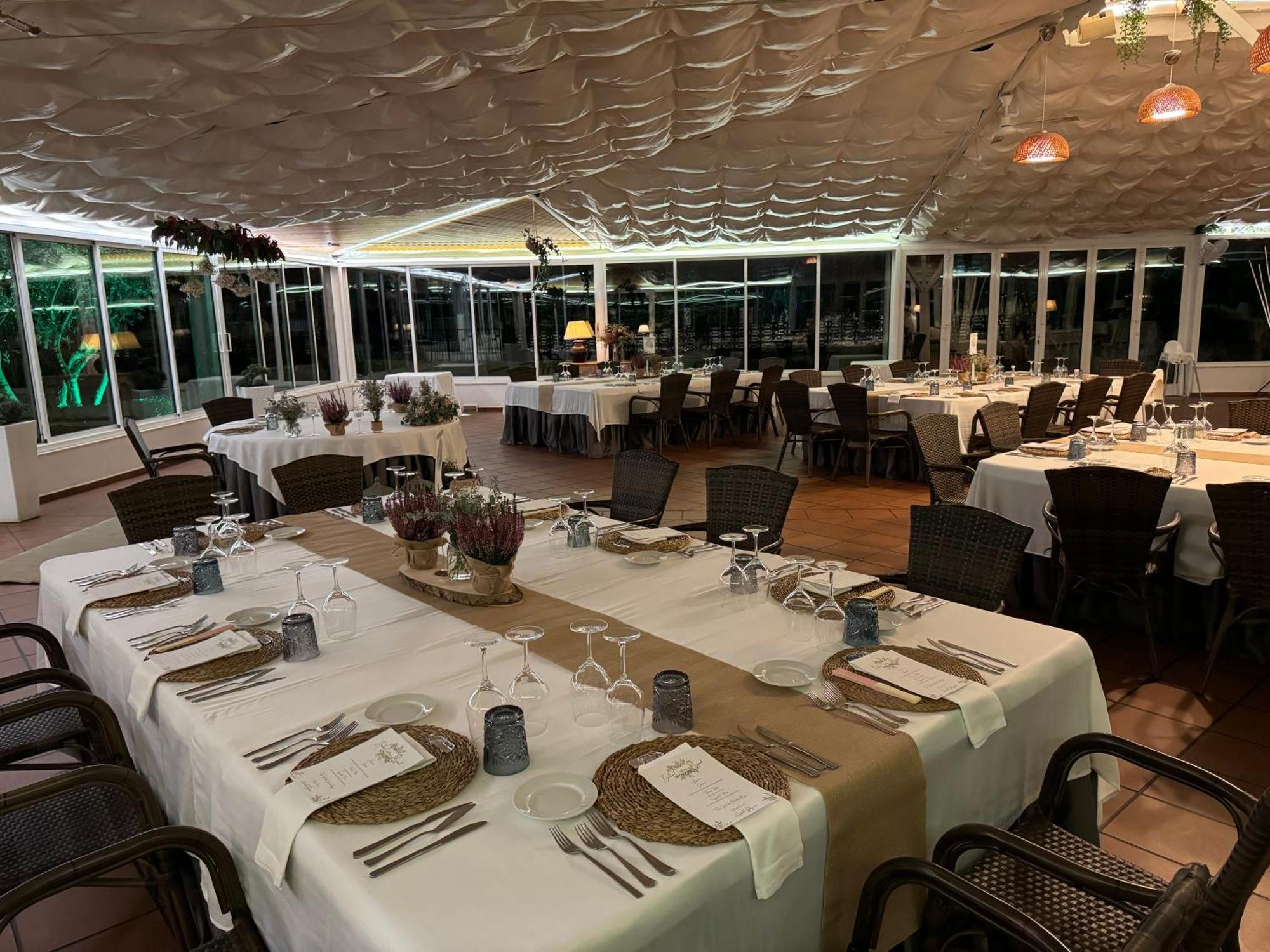 Hotel Valjunco Valencia de Don Juan Ngoại thất bức ảnh